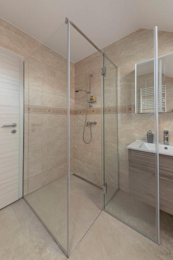 Apartments Linda Brezje ภายนอก รูปภาพ