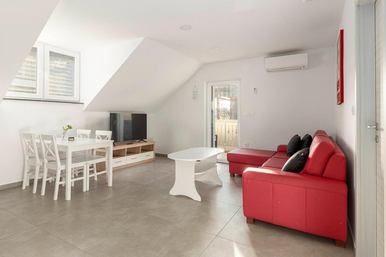 Apartments Linda Brezje ภายนอก รูปภาพ