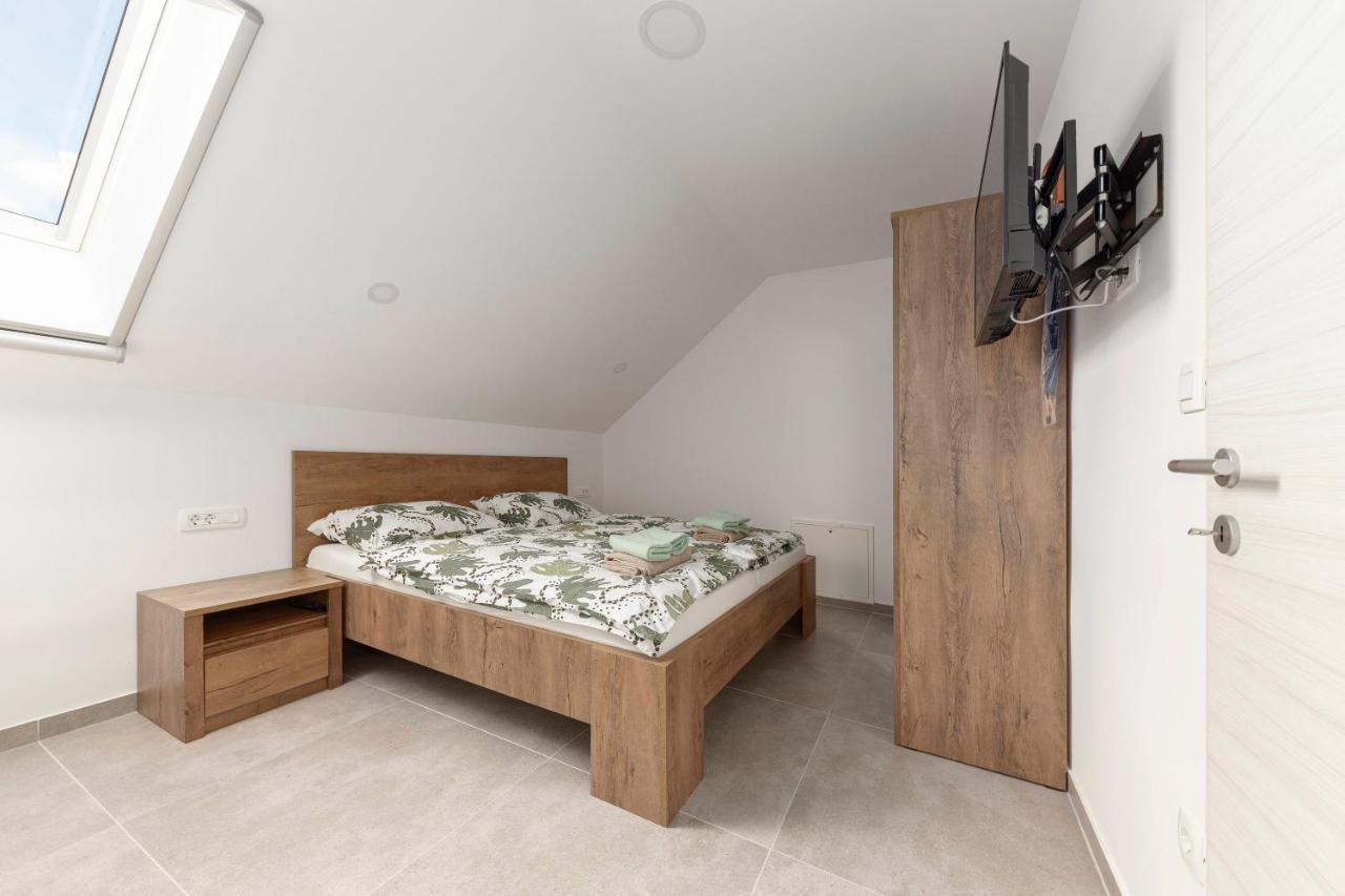 Apartments Linda Brezje ภายนอก รูปภาพ