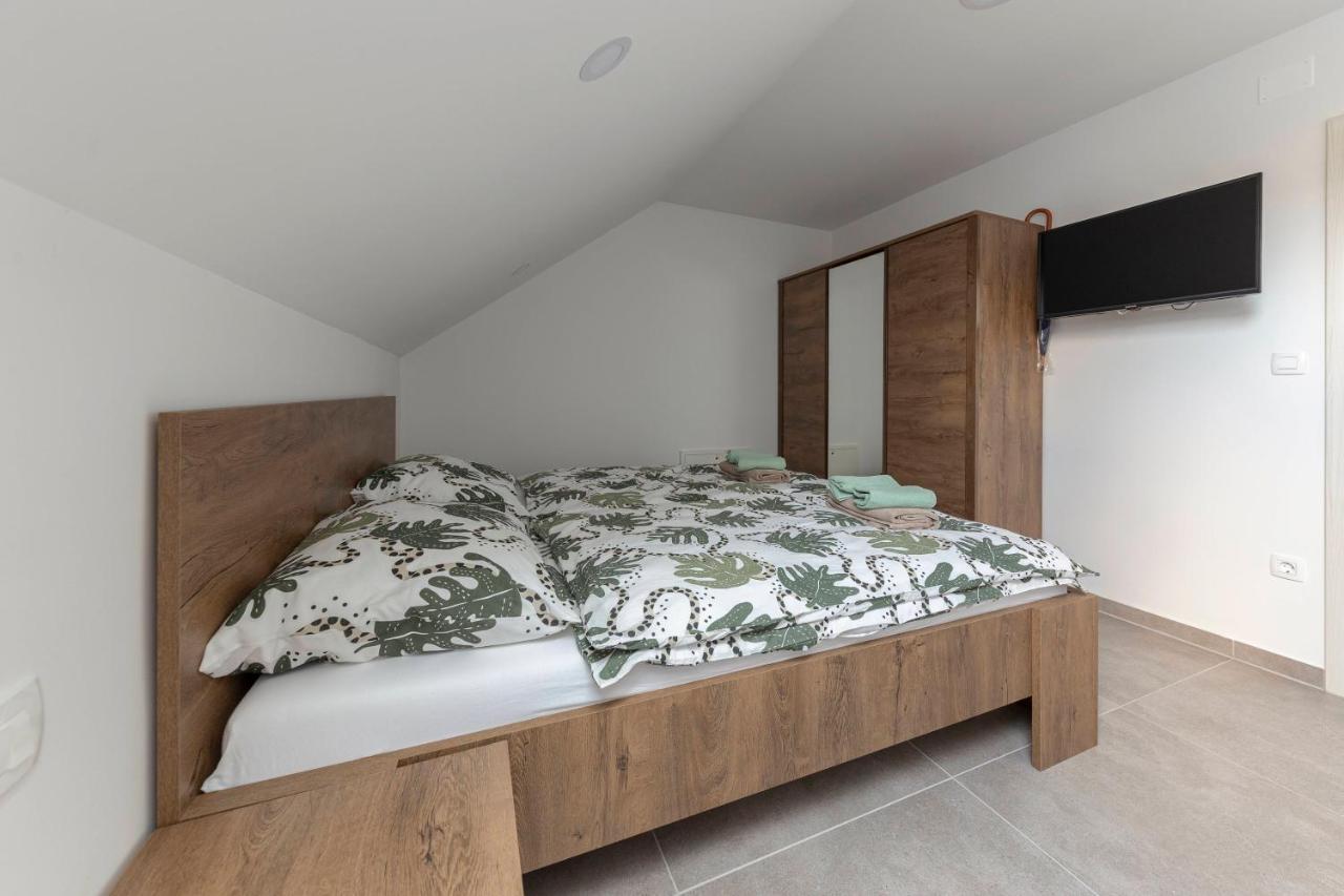 Apartments Linda Brezje ภายนอก รูปภาพ